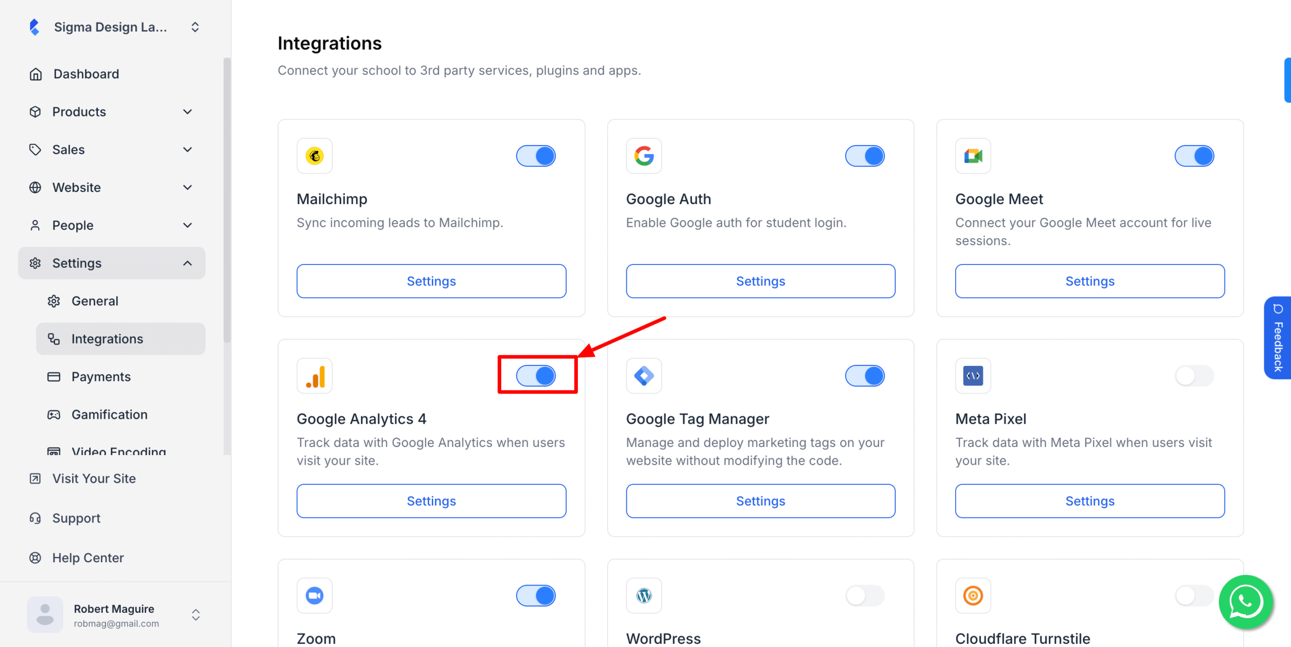 This image is a screenshot of Klasio Google Analytics 4 widget with the toggle button in highlight.